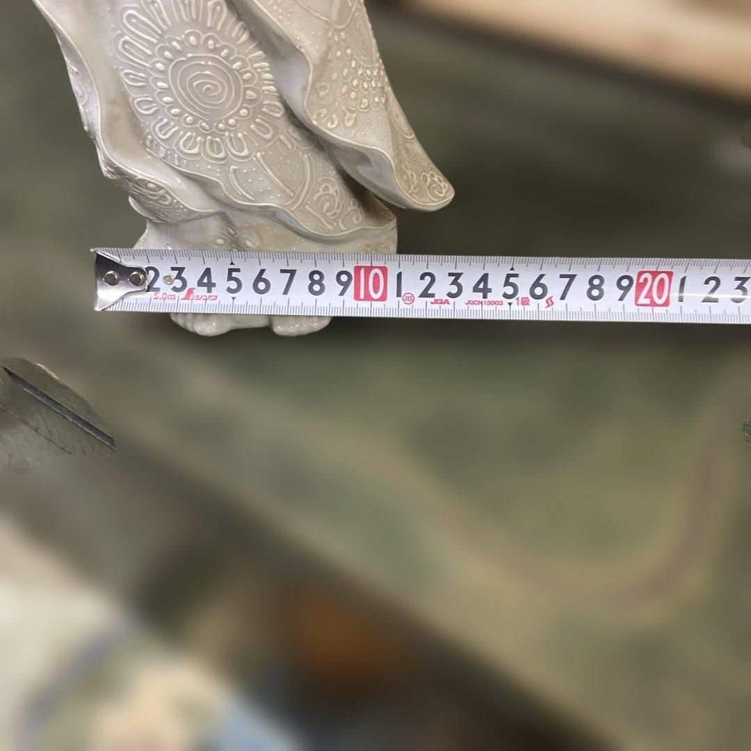 九谷焼白絵付け金彩観音 石川県 日本美術 骨董品 アンティーク