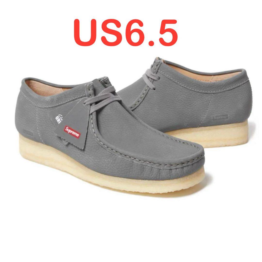 Supreme × Clarks Wallabee \"Silver\"