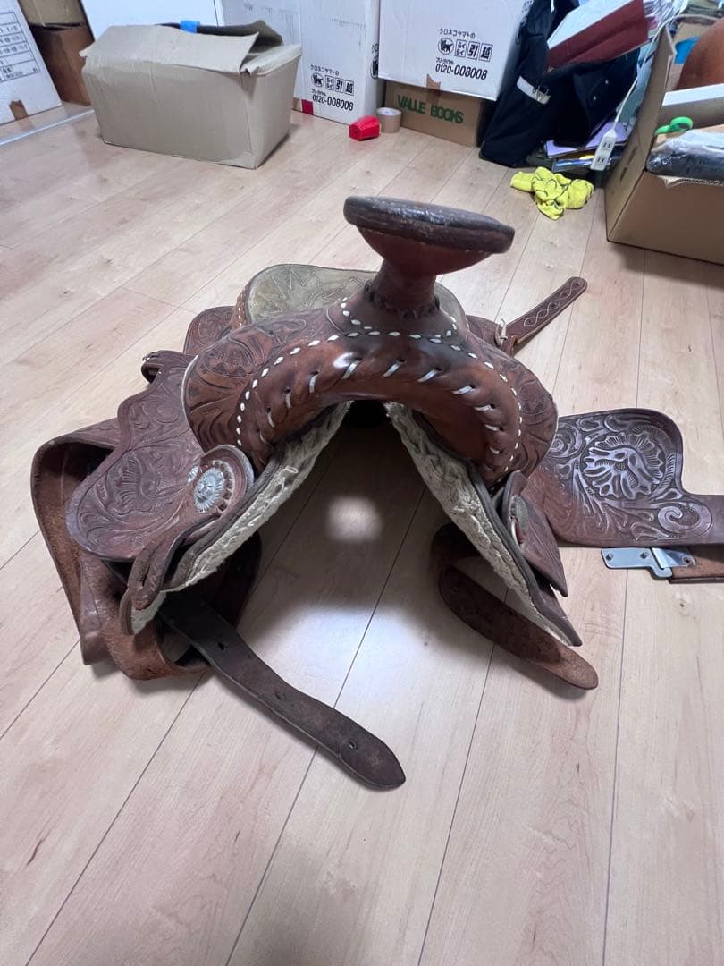 ブラウンレザーウエスタン鞍 アメリカ雑貨 乗馬 カウボーイ