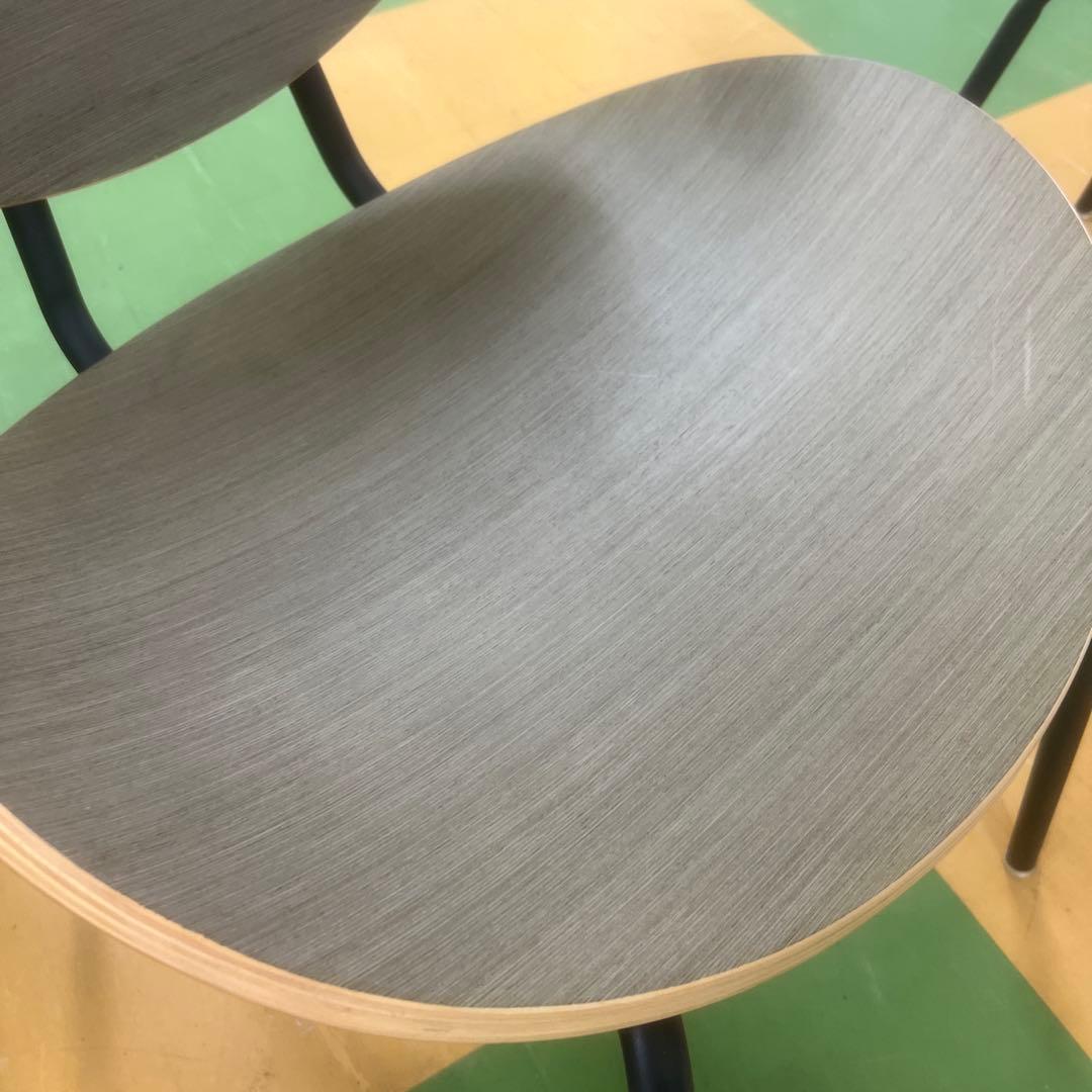 105 KANADEMONO 円形木製ダイニングテーブル