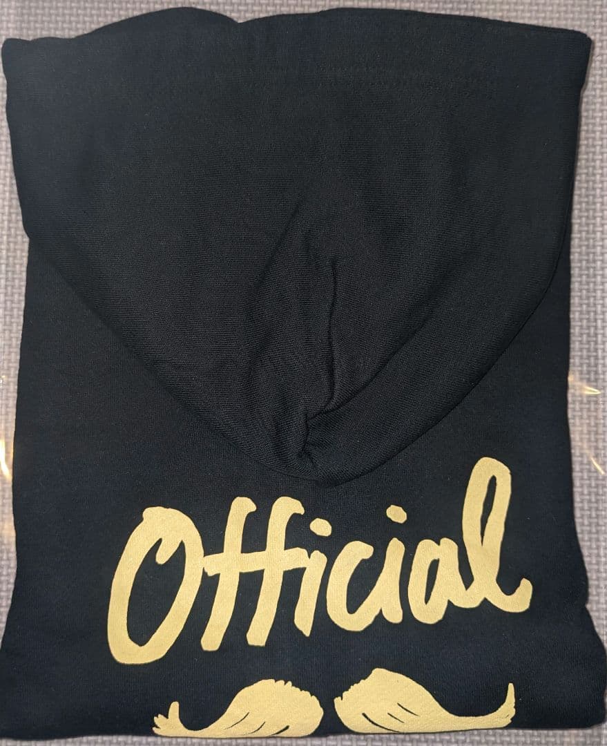 Official髭男dism ジップアップパーカー (Mサイズ) おまけ付き - メルカリ