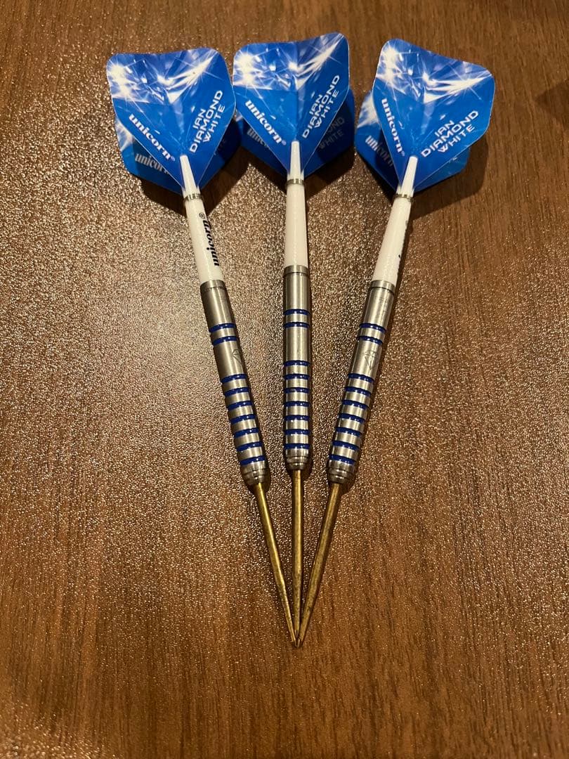 Ian White Maestro(イアンホワイト) 23g ハードダーツ