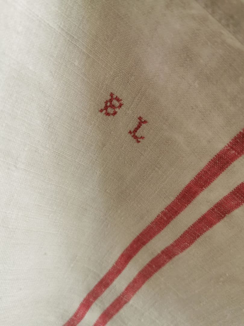 アンティークフランス ラスティック ホームスパンリネン イニシャル赤