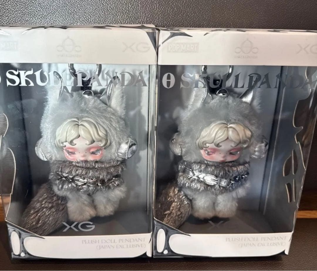 ポップマート スカルパンダ × XG ぬいぐるみペンダント（日本限定）