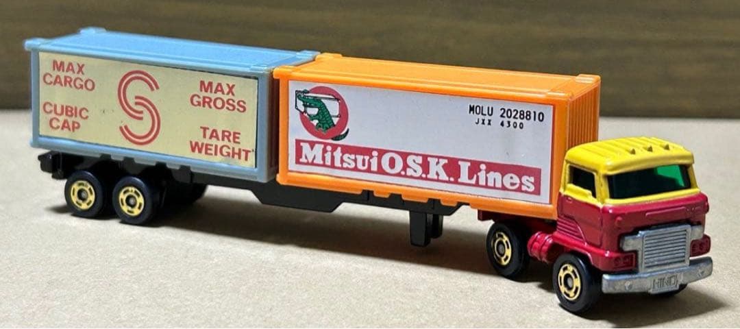 日本製 ロングトミカ L1 日野セミトレーラー 海上コンテナ運搬車