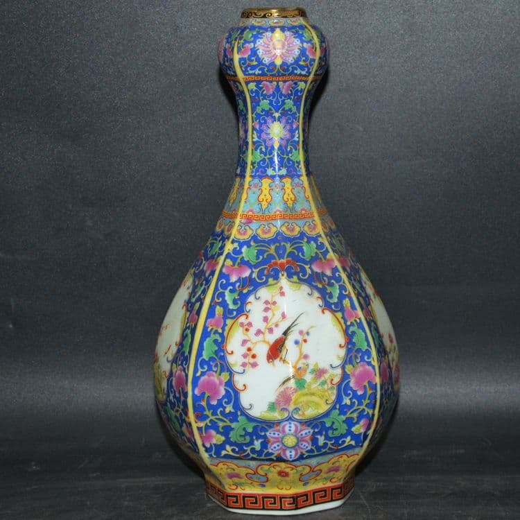 大清琺瑯彩花瓶蒜頭瓶 景徳鎮 陶磁器 装飾品 現代工芸品 美術品 置物