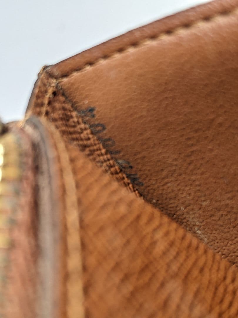 LOUIS VUITTON ルイヴィトン M58007 ケース 財布