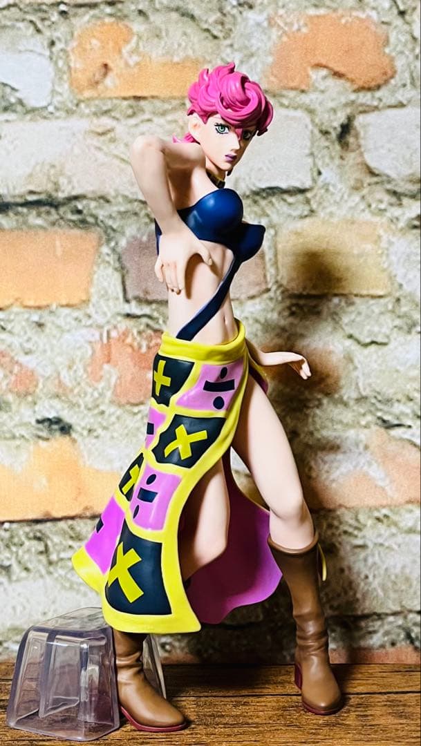 ジョジョの奇妙な冒険 1番くじ　ポルナレフ　トリッシュウナ　フィギュア