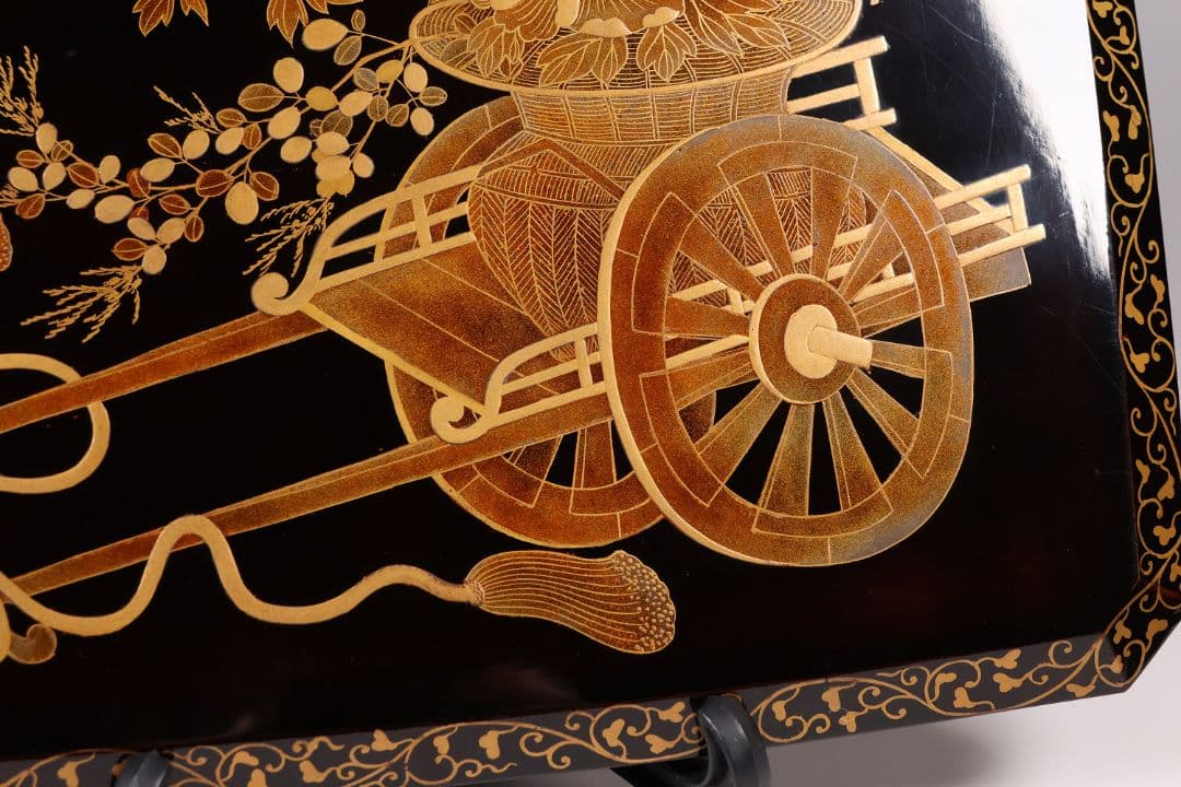 【MA699】加賀蒔絵 饅羹重 内梨地 花車 金蒔絵 木製漆器 饅頭箱 菓子器