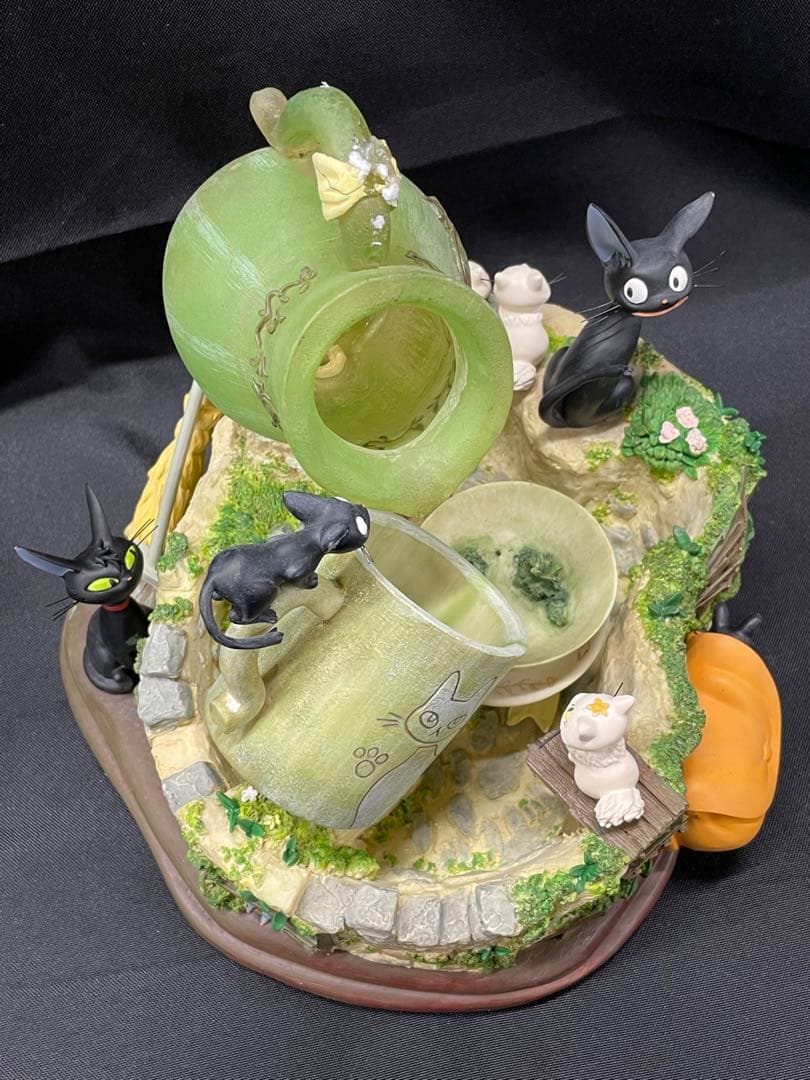 H2【ジャンク】魔女の宅急便 ウォーターガーデン 不思議な水辺 置物