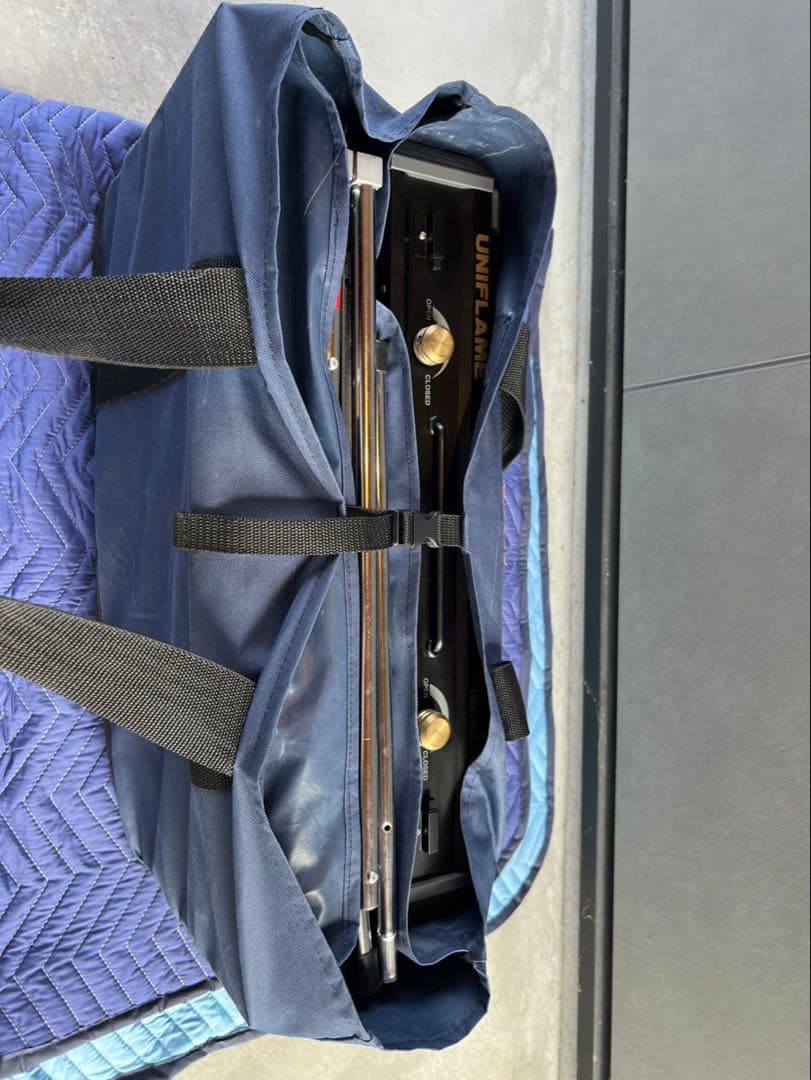 【廃盤】UNIFLAME ツーバーナーコンロ US-1900 テーブル・収納付き