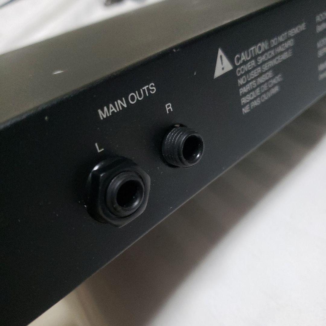 ROCKTRON CHAMELEON2000 1Uエフェクタ ROCKTRON CHAMELEON2000 1U