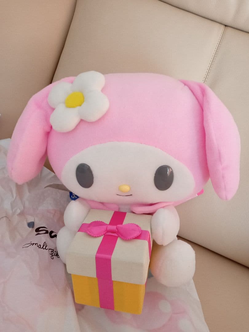 激レア　マイメロディ　プレゼントboxぬいぐるみ 　マイメロディ　ぬいぐるみ