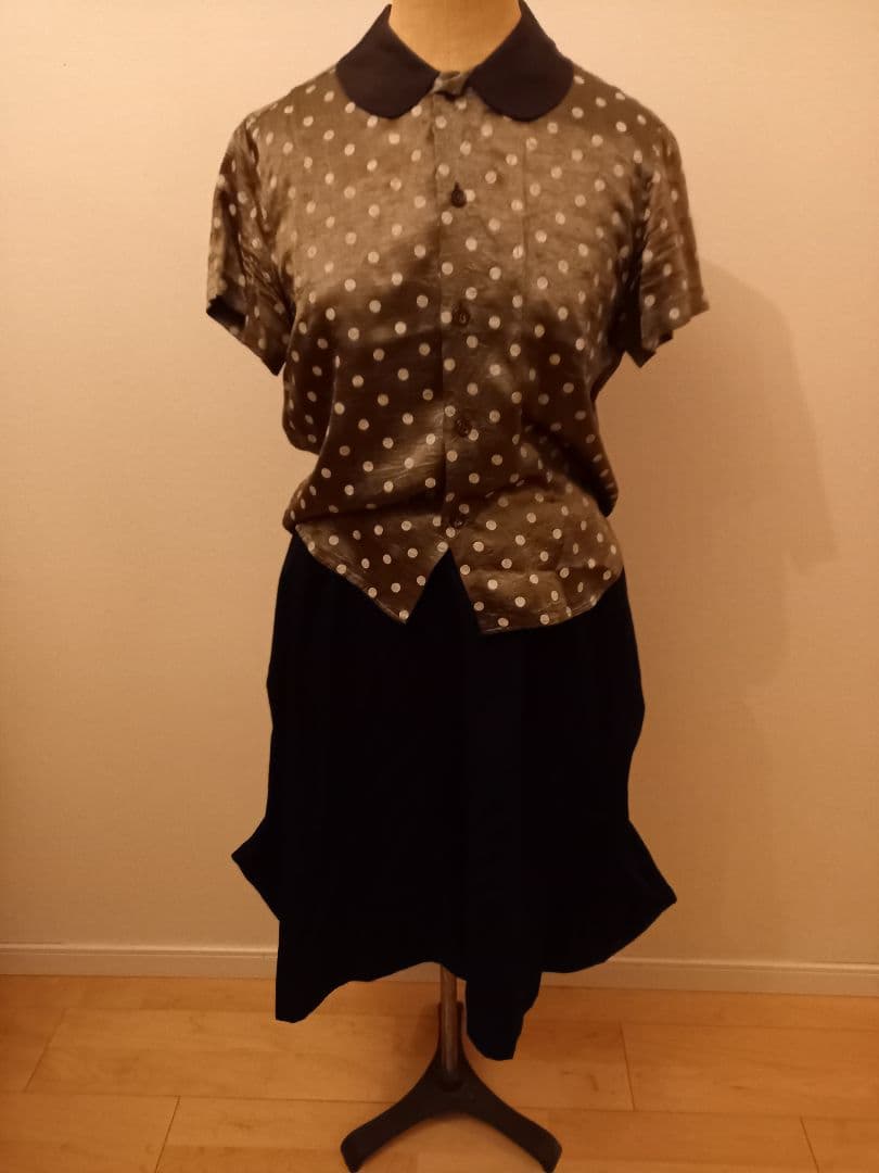 美品コム・デ・ギャルソン裾変形キュロット(黒)