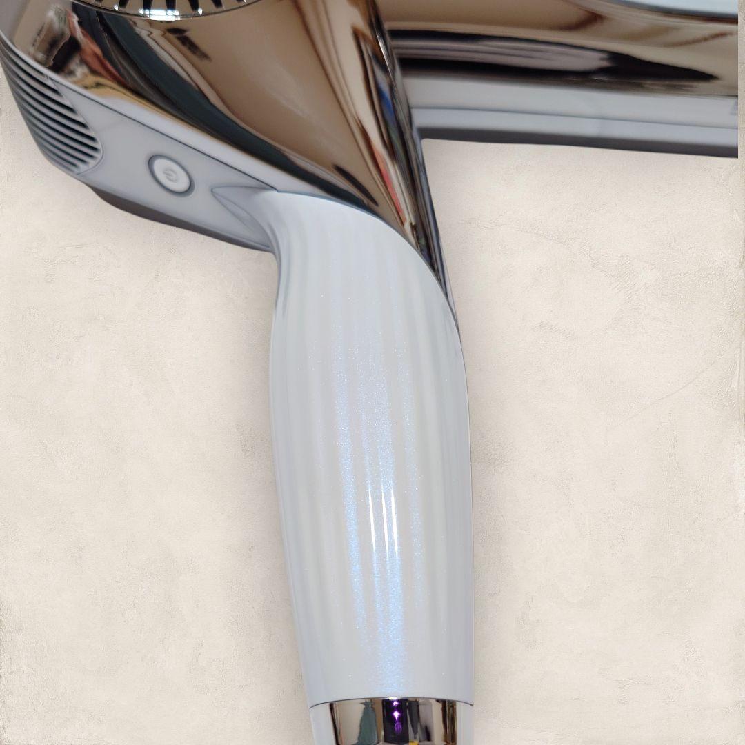 ✨未使用級✨リファ ビューテック ドライヤー BX RE-BQ-02A ホワイト