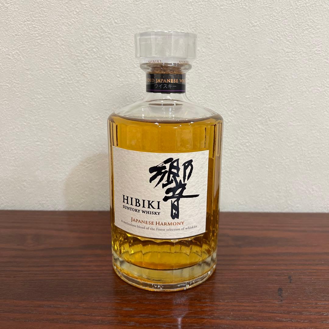 新品未開封サントリー響HIBIKI JapaneseHarmony700ml箱無