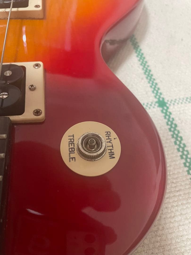 Epiphone Les Paul サンバースト