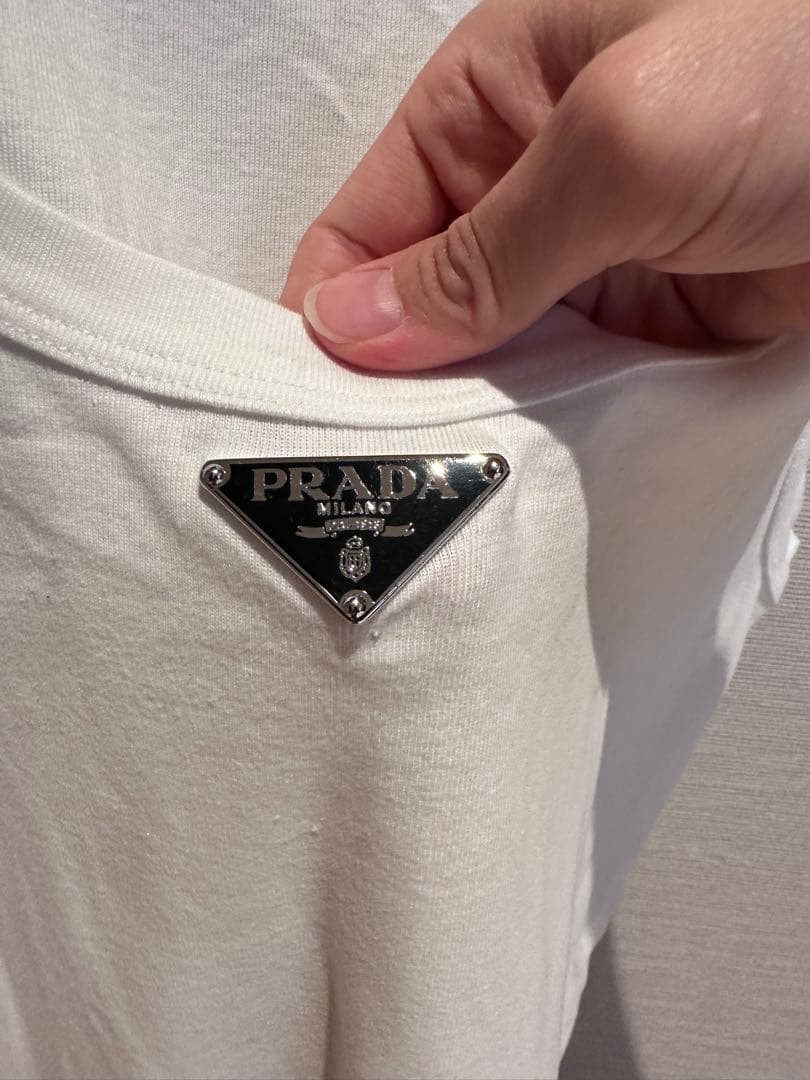 PRADA ホワイト タンクトップ　36
