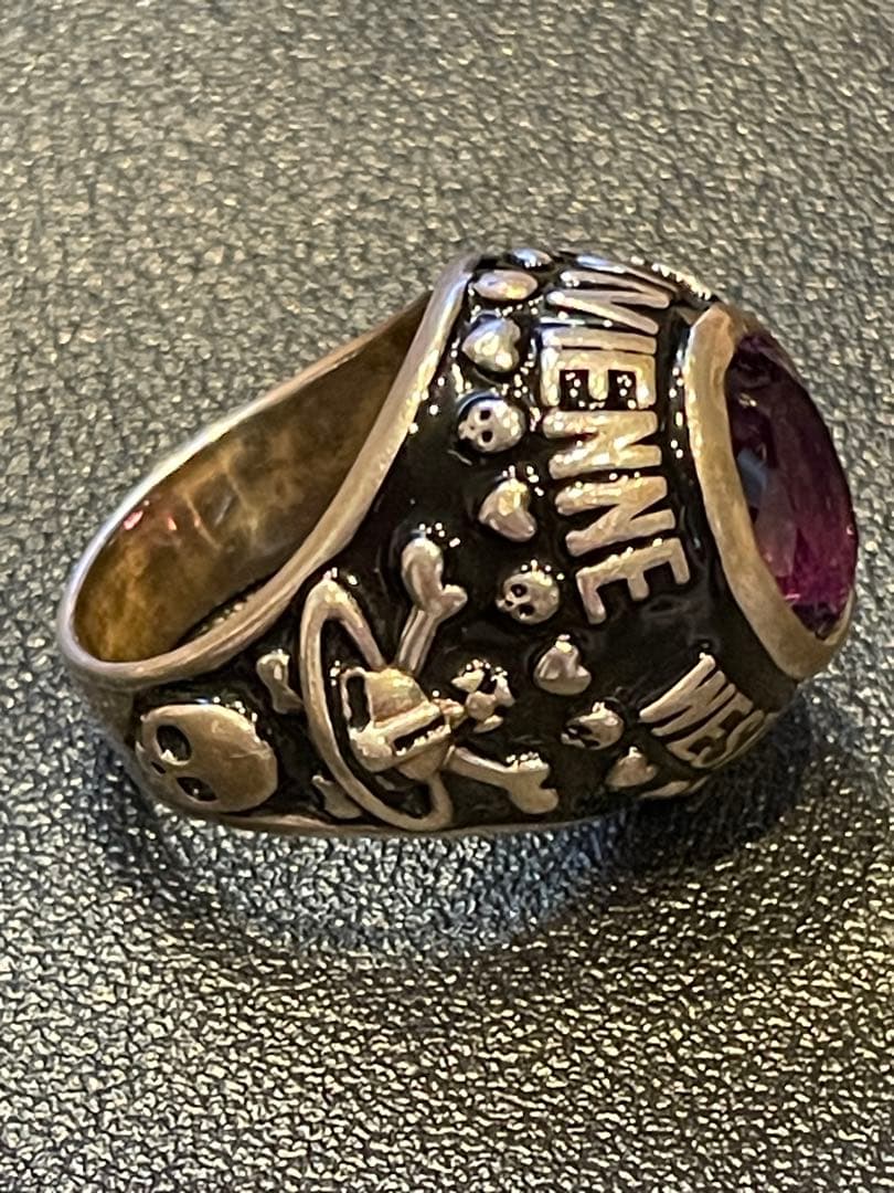 正月限定セール！廃盤 Vivienne Westwoodオーブ カレッジリングM