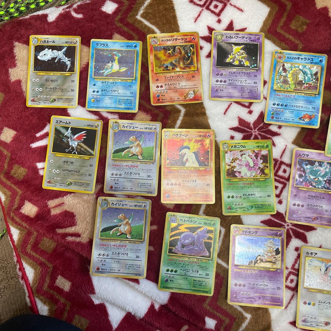 旧版　ポケモンカードです