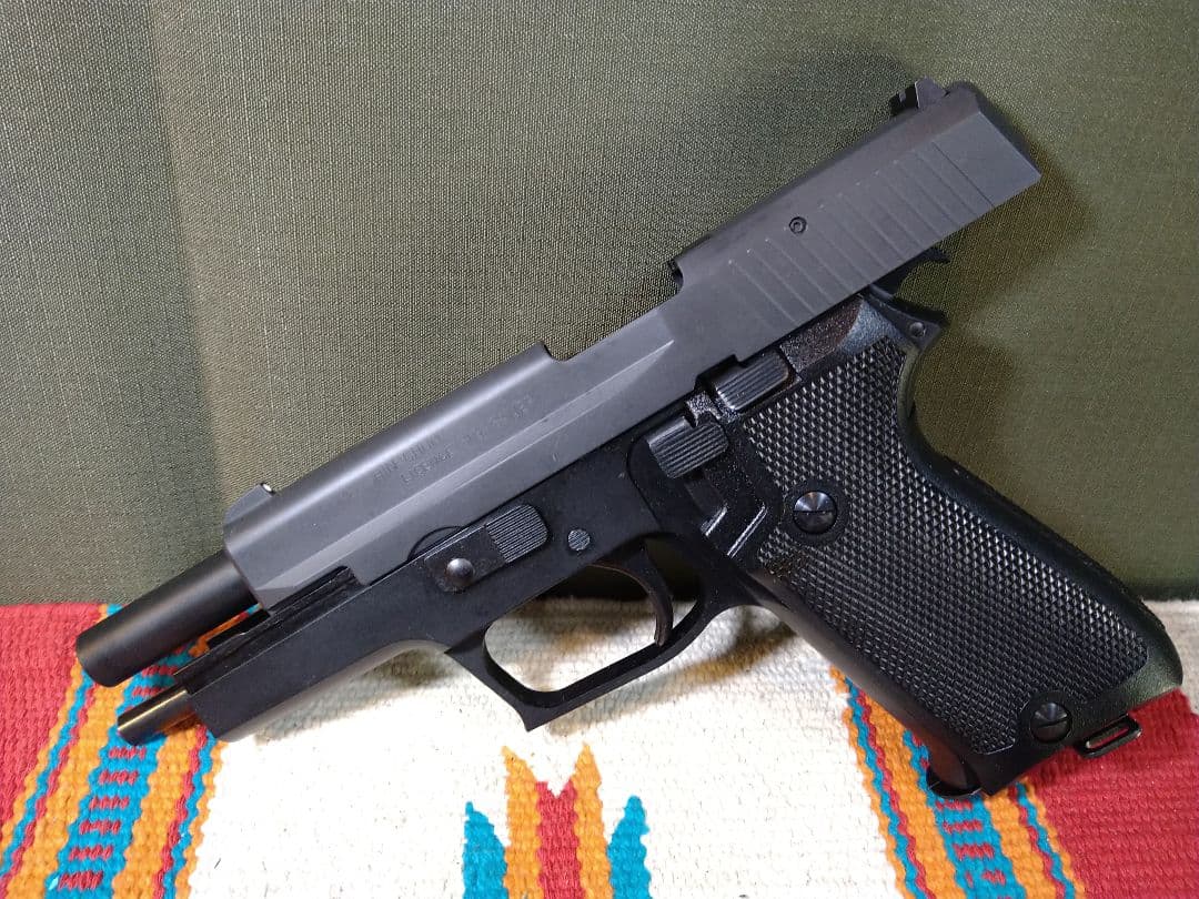 ほぼ未使用！タナカワークス　SIG　P220IC　航空自衛隊バージョン！