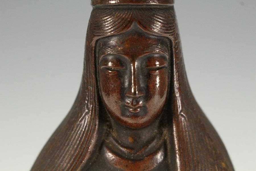 古備前 観音菩薩像 葡萄木敷き板(K-A645)