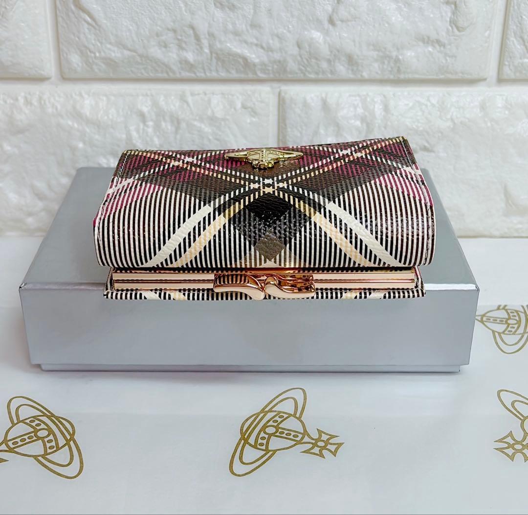 ショッパー付き◇新品】可愛い ヴィヴィアン・ウエストウッド 三つ折り財布