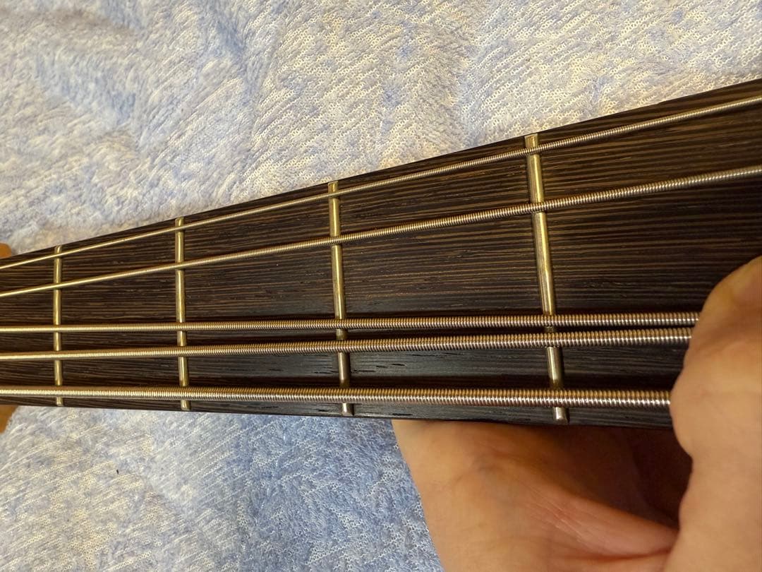 フ*ド様 LORE CROW LCB-001 5弦ベース ヘッドレスベース - メルカリ