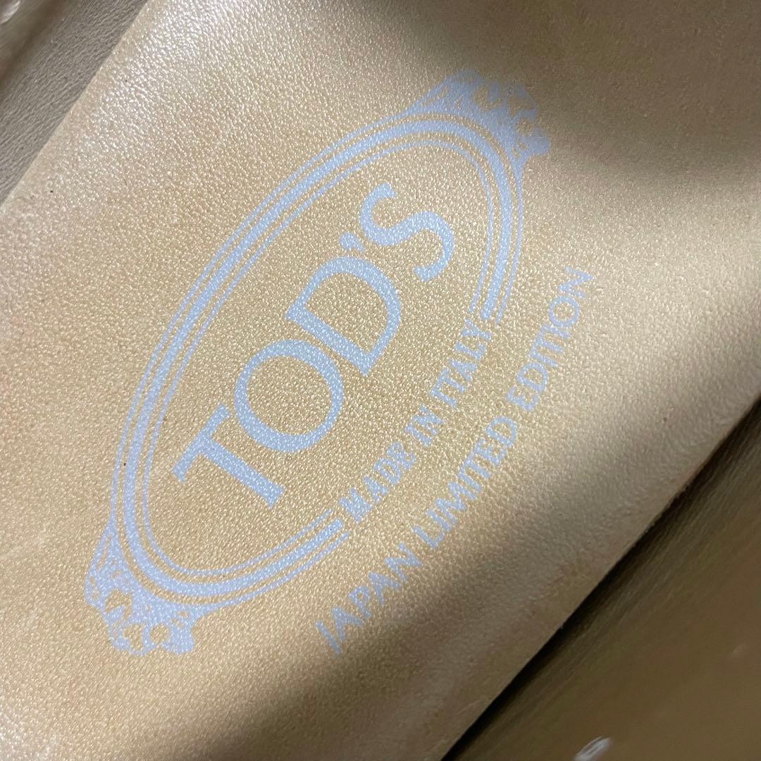 TOD'S トッズ 日本限定 シティーゴンミーニ ドライビングシューズ モカシン