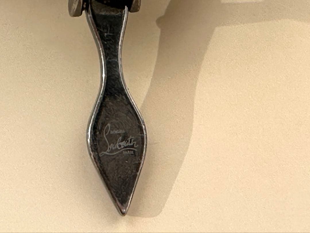 限定値下‼️クリスチャン　ルブタン ジップアラウンド　ミニウォレット　　財布