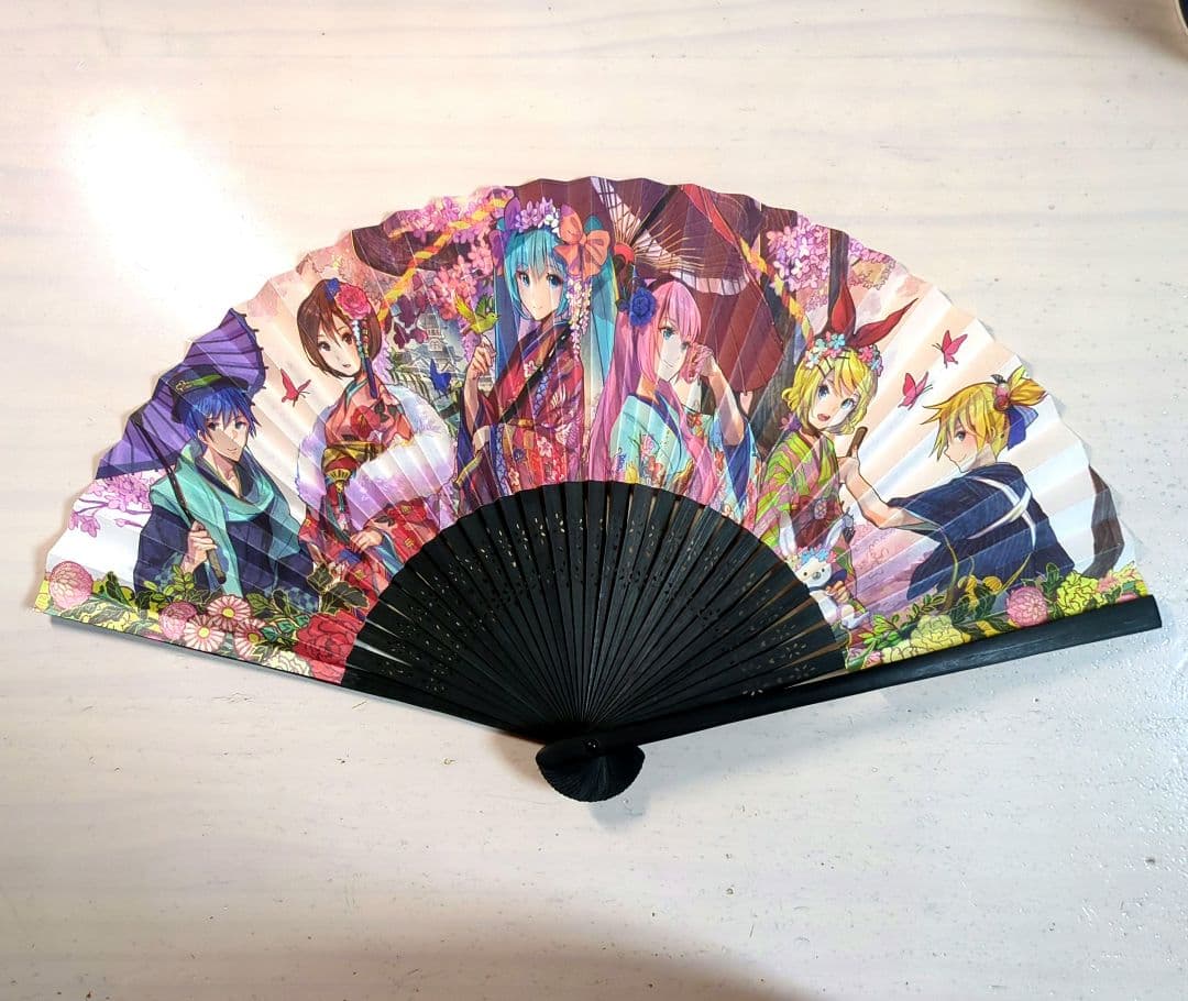 Ado モナリザの横顔 いいセンスな扇子