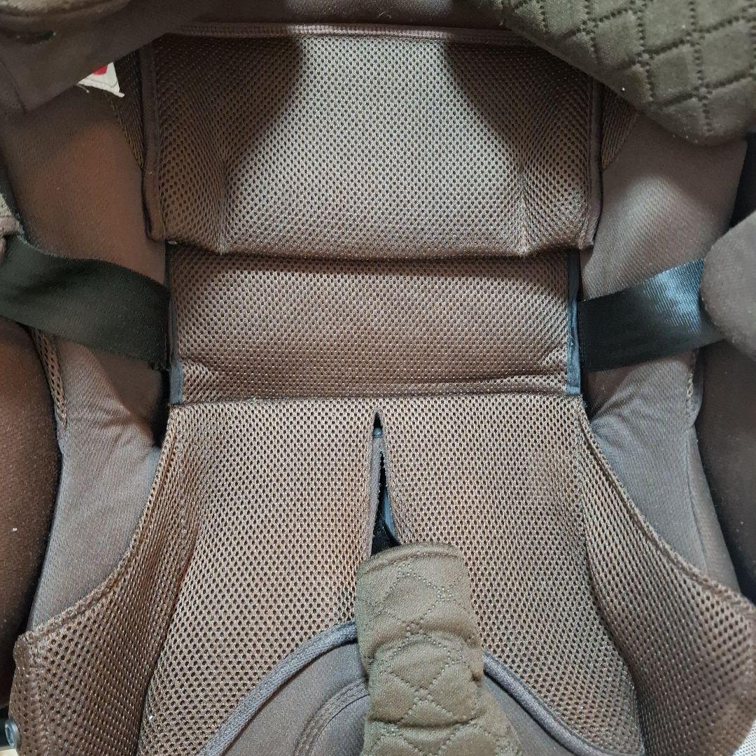 【美品】アップリカ フラディアグロウ ISOFIX インテリジェンスブラウン