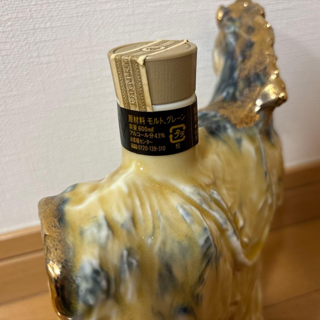 サントリー SUNTORY ローヤル 干支ボトル 馬 2014年 600ml - メルカリ