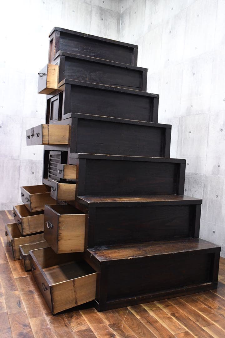 DIC112 明治大正期 和製アンティーク 階段箪笥 特大7段 左上がり