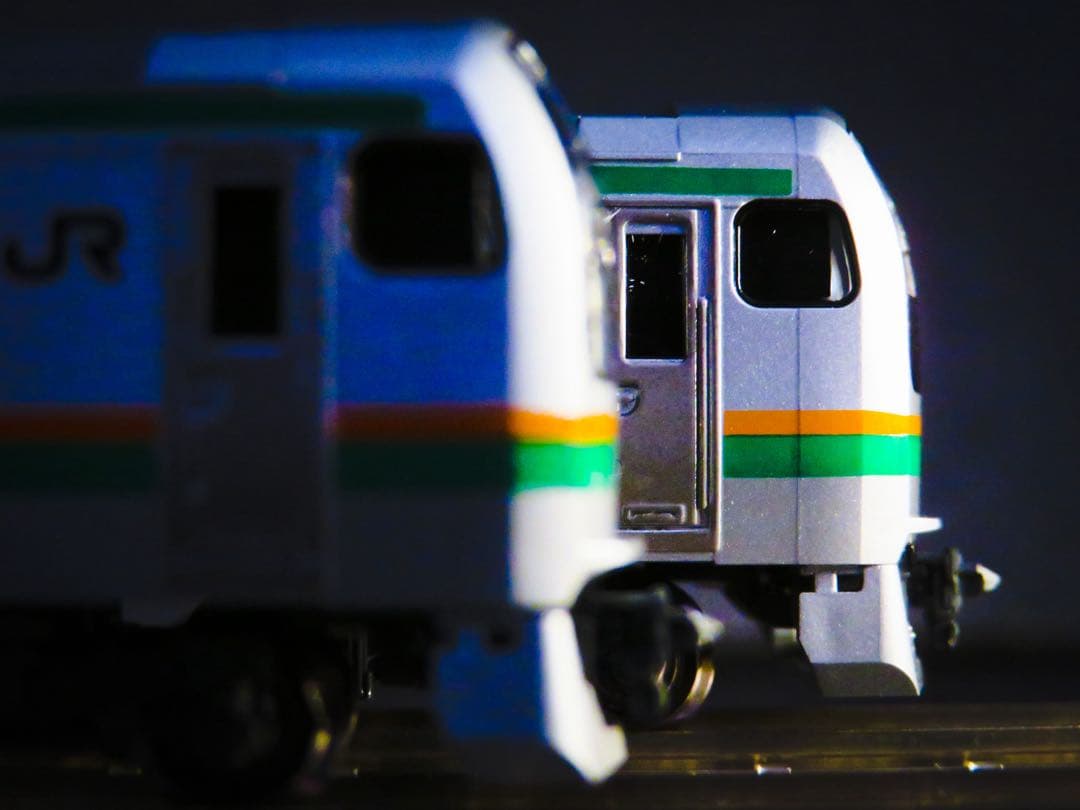 TOMIX E217系近郊電車 (湘南色) 【新品,未使用品】