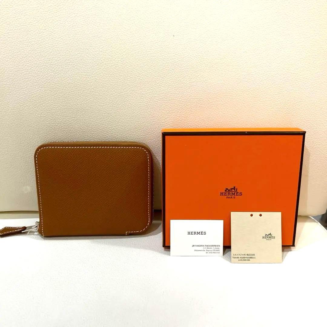 エルメス　財布　シルクインコンパクト　ゴールド