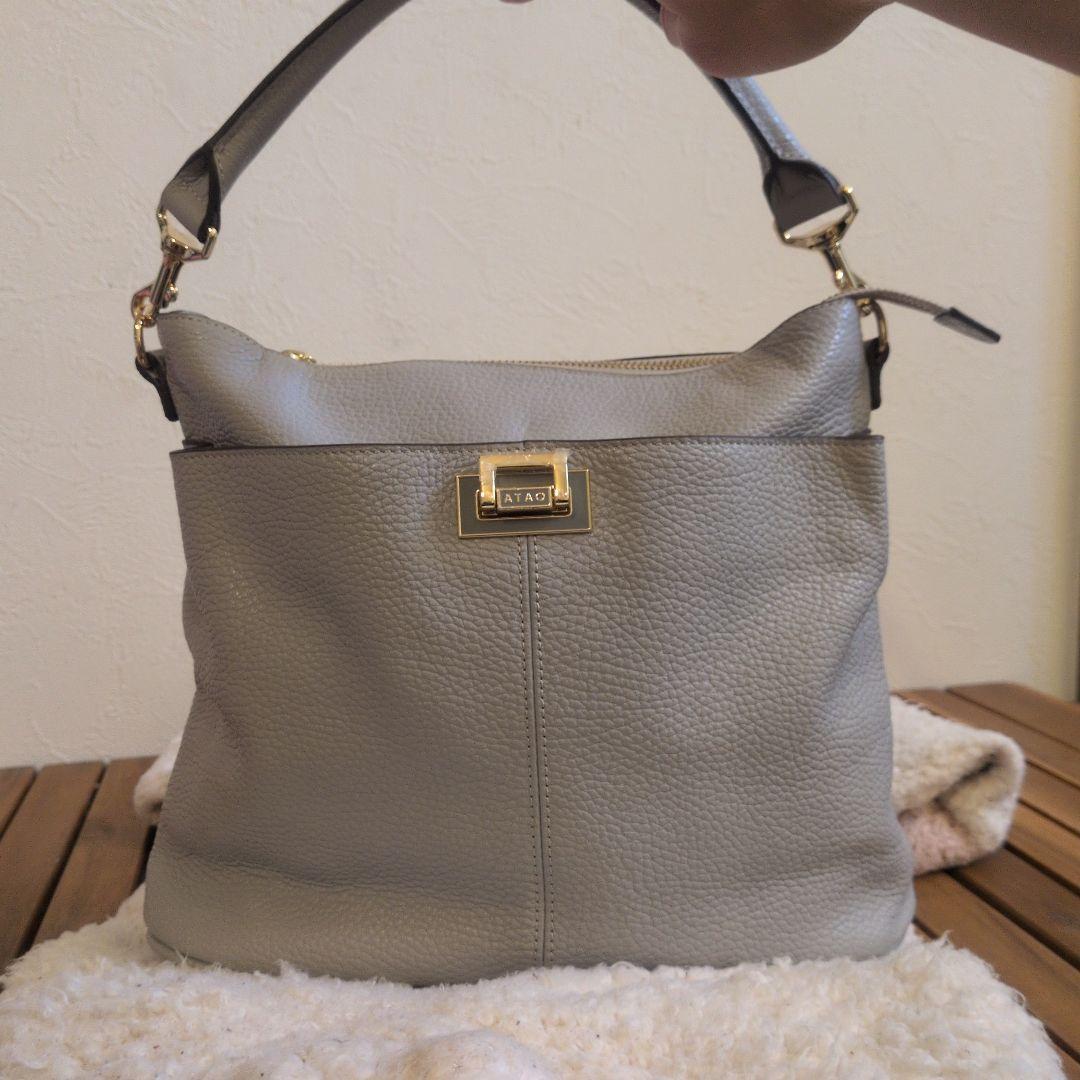 HKTA！アタオ ハンドバッグ ゴールド金具
