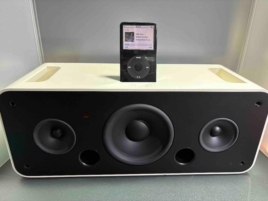 New値下げ品‼iPod 30GB本体とスピーカーセット