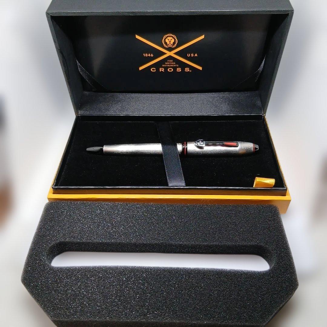 CROSS シルバーボールペン 本体 専用ケース付き - メルカリ