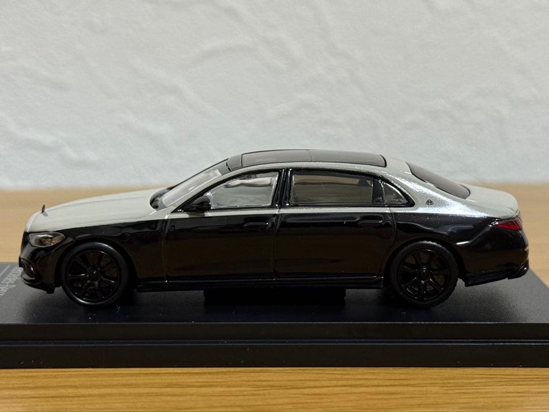 メルセデス マイバッハ 1/64 ベンツ Almost Real ARBOX