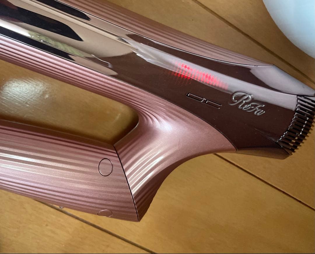 ［ジャンク品］リファドライヤー2024年度製　AX-05A