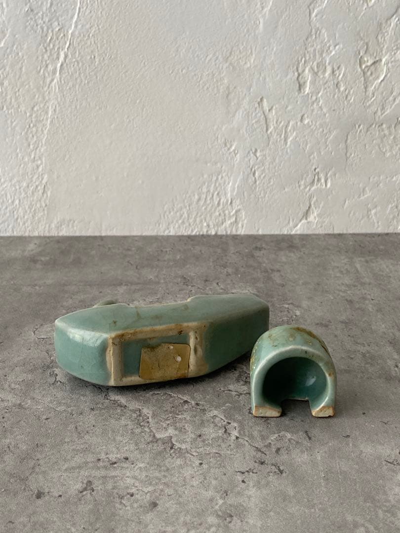 骨董】トキヤロ香合｜青磁｜明時代型物か｜香合番付掲載形