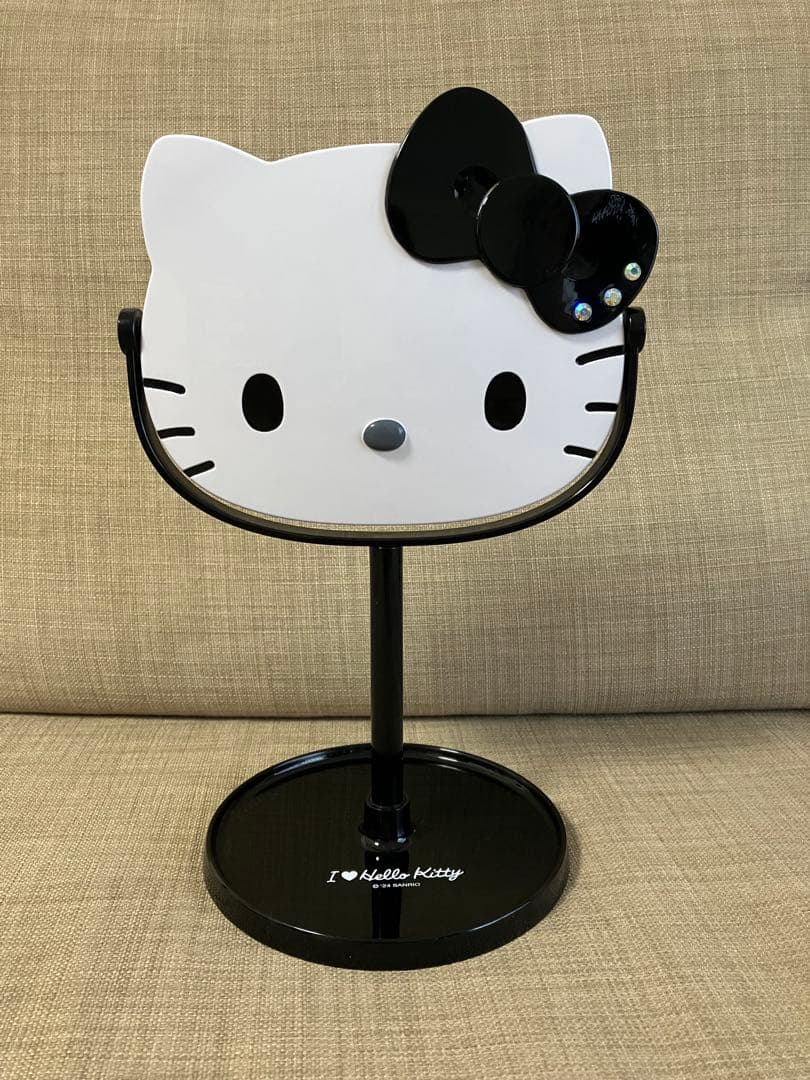 サンリオ ハローキティ スタンドミラー - メルカリ