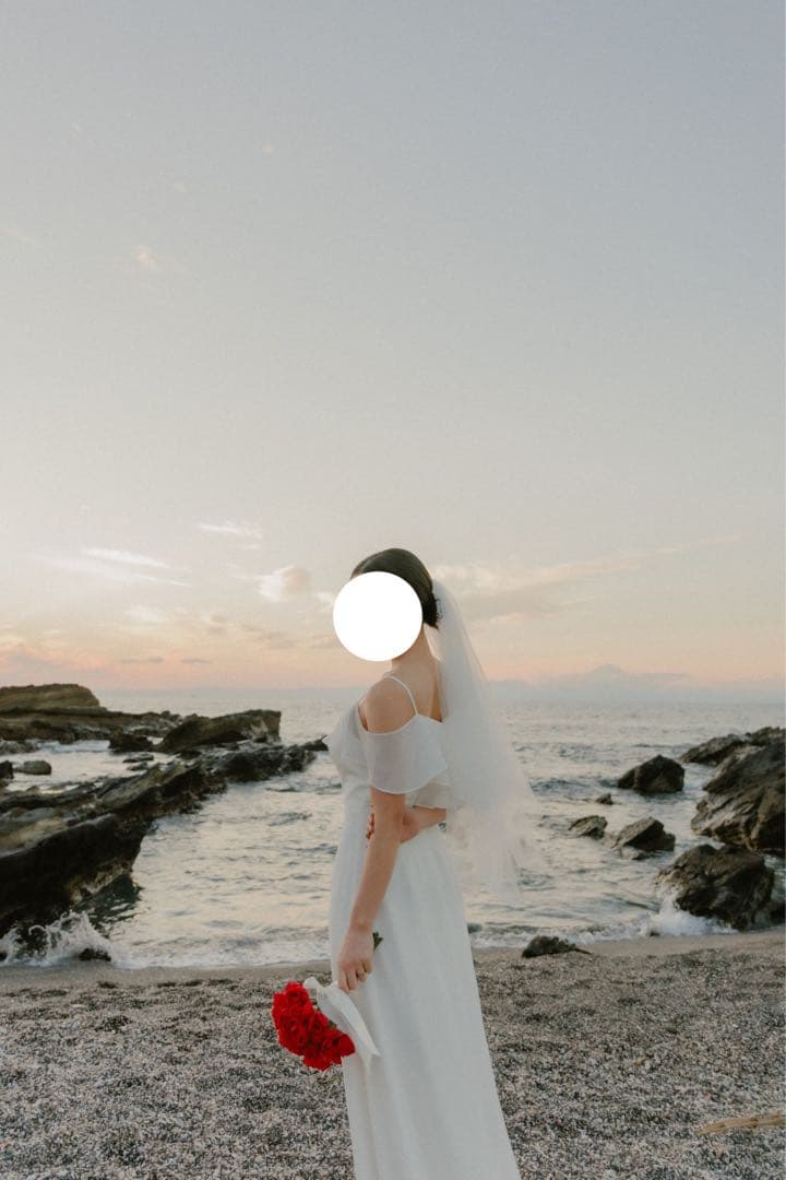 前撮り・二次会　ウェディングドレス(ベールセットで販売)