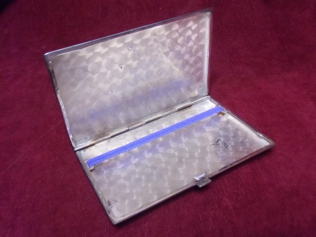 ☆アメリカ軍＊CBI＊ルビー象嵌＆銀製＊総彫りシガレットケース（実物）