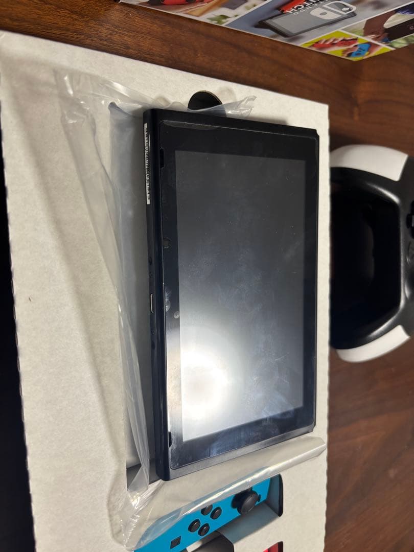 Nintendo Switch 本体 ネオンブルー・レッド　おまけつき