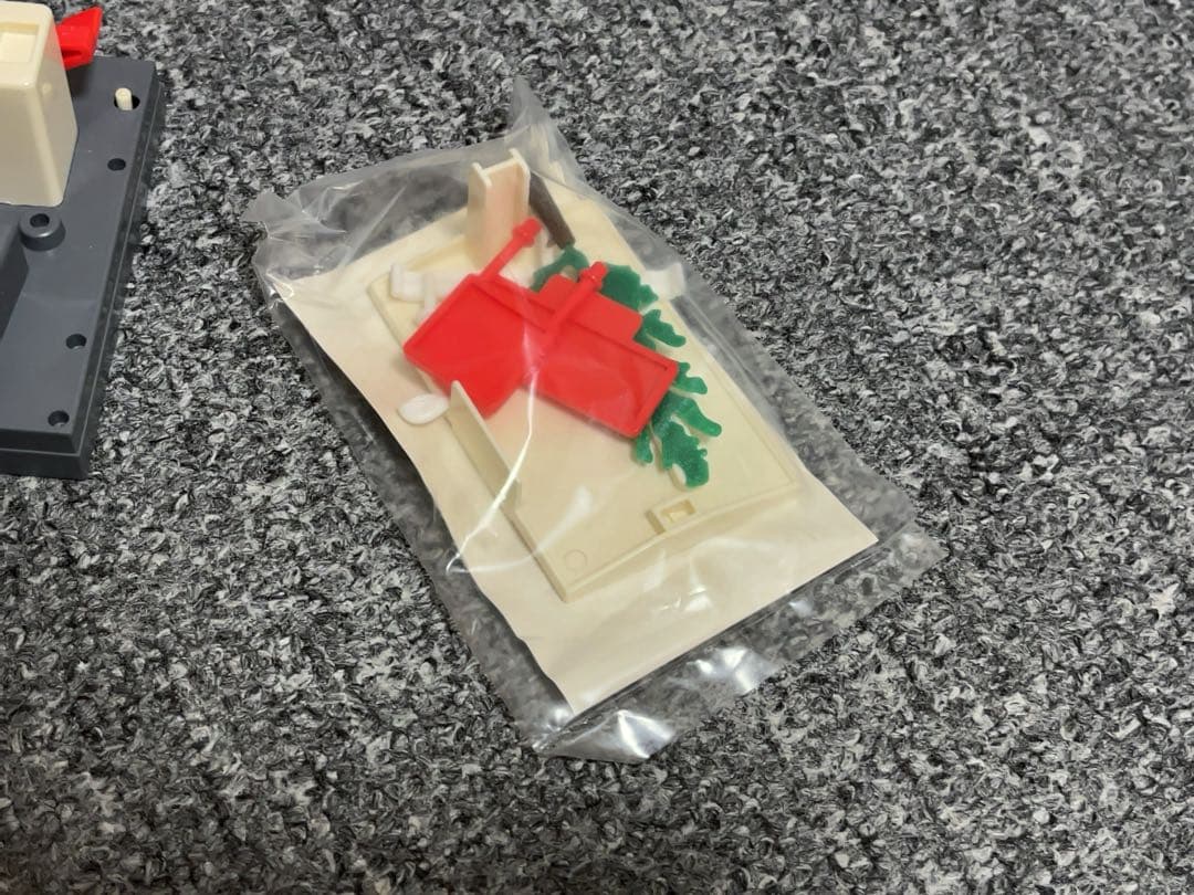 【新品未使用品】超激レア入手困難 海外版 モータートミカ 料金所