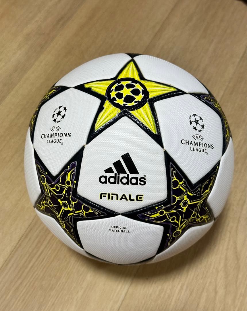adidas FINALE サッカーボール チャンピオンズリーグ　2012/13 adidas FINALE サッカーボール チャンピオンズリーグ 2012/13 adidas