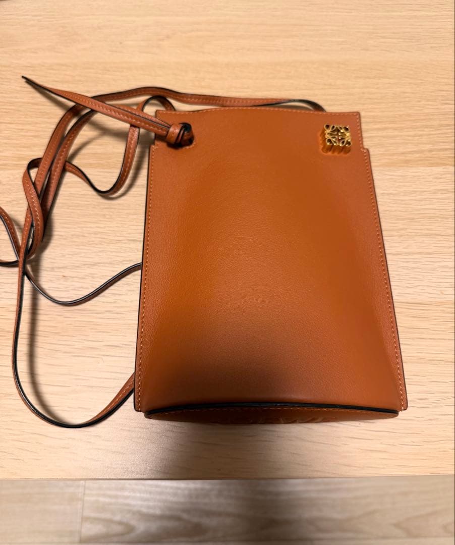 ロエベ LORWEダイスポケット　タン