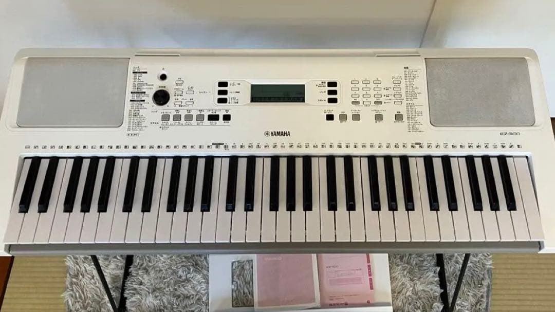 【ヤマハ】キーボード　EZ-300 ※専用箱にて発送！